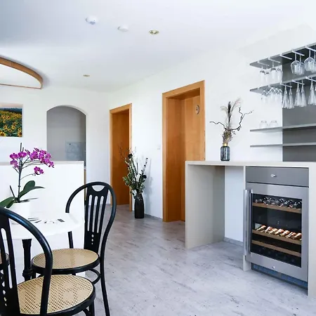 5rooms Fruehstueckspension *