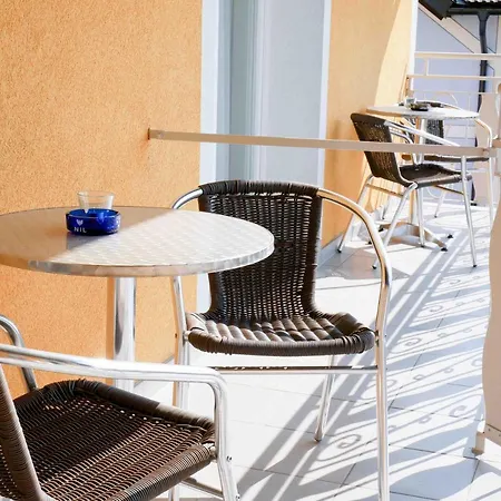 5rooms Fruehstueckspension Bed & Breakfast