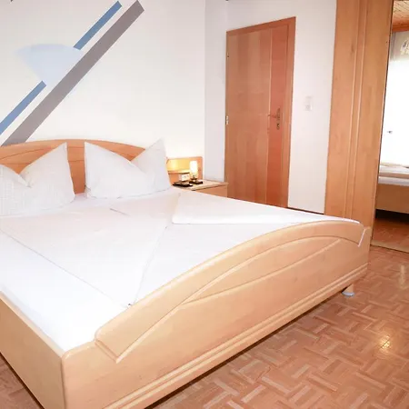 Bed & Breakfast 5rooms Fruehstueckspension 3*