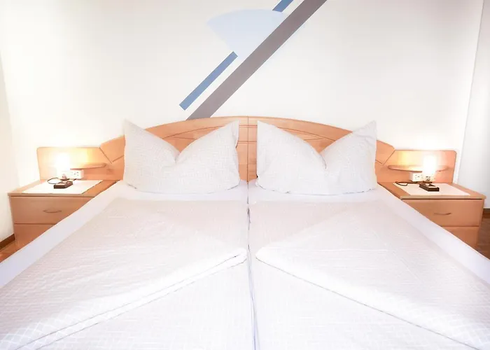 5rooms Fruehstueckspension 3*